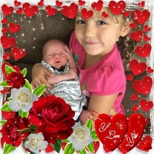 Meet your Posher, Danielle